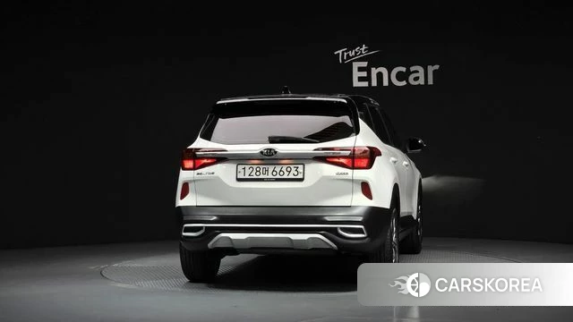 Kia Seltos id 4683957 из Кореи 14