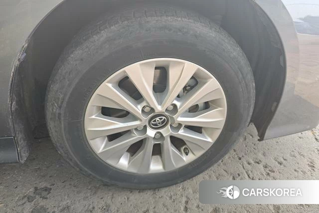 Toyota Corolla id 4328910 из Китая 11