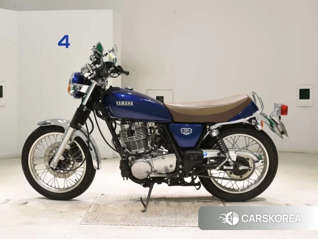 Yamaha SR400 2021 из Японии