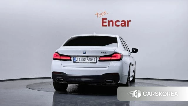 BMW 5 Series (G30) id 3884340 из Кореи 14