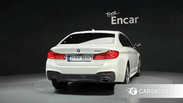 BMW 5 Series (G30) id 4536758 из Кореи 26
