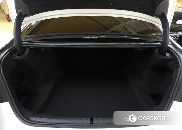 BMW 5 Series (G30) id 3426660 из Кореи 14