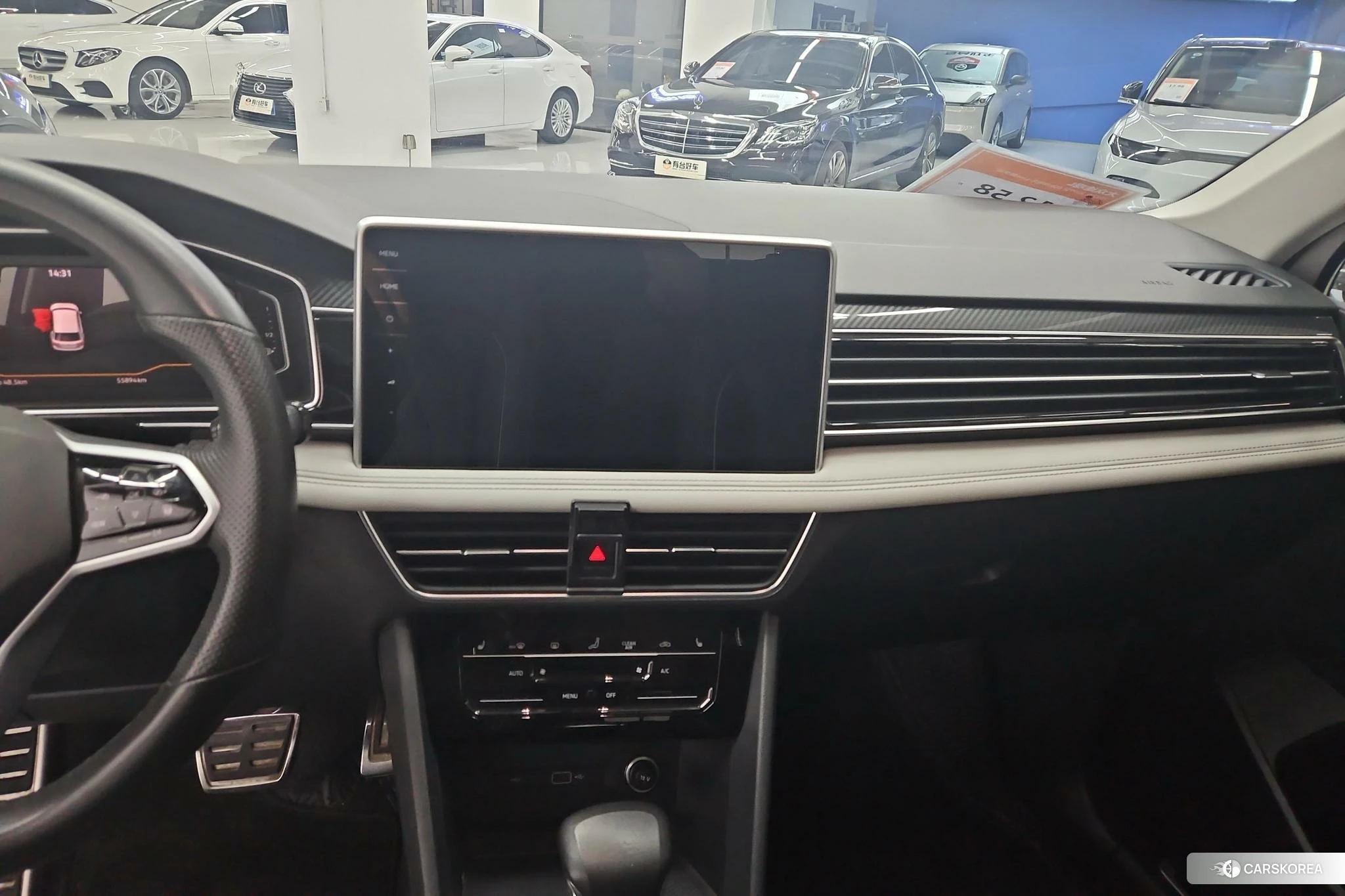 Volkswagen Tiguan L id 4473736 из Китая 11