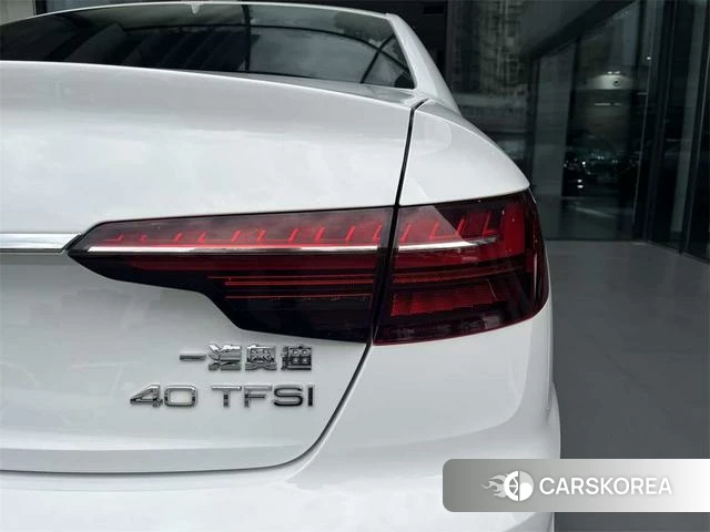Audi A4L id 4274232 из Китая 7