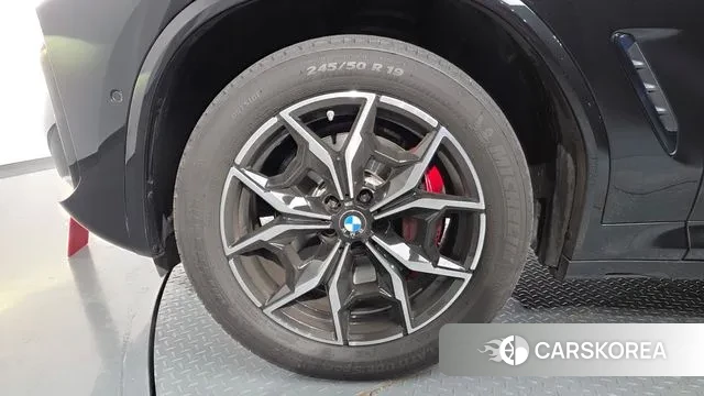 BMW X4 (G02) id 3378521 из Кореи 14