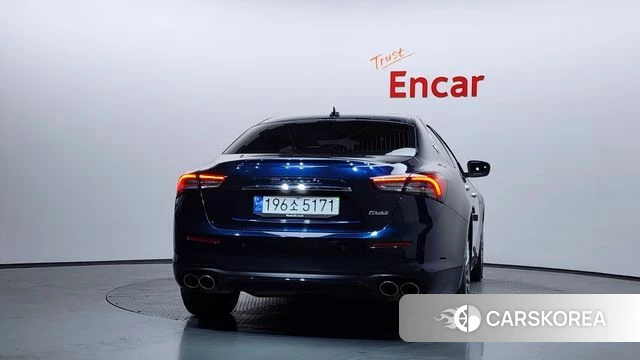 Maserati Ghibli id 3812264 из Кореи 14