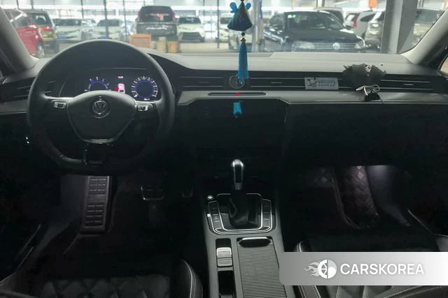 Volkswagen Magotan PHEV id 4261161 из Китая 11