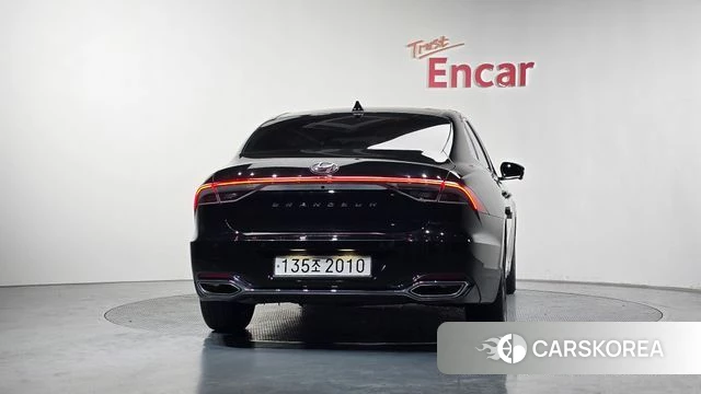 Hyundai The New Grandeur IG Hybrid id 3953986 из Кореи 14