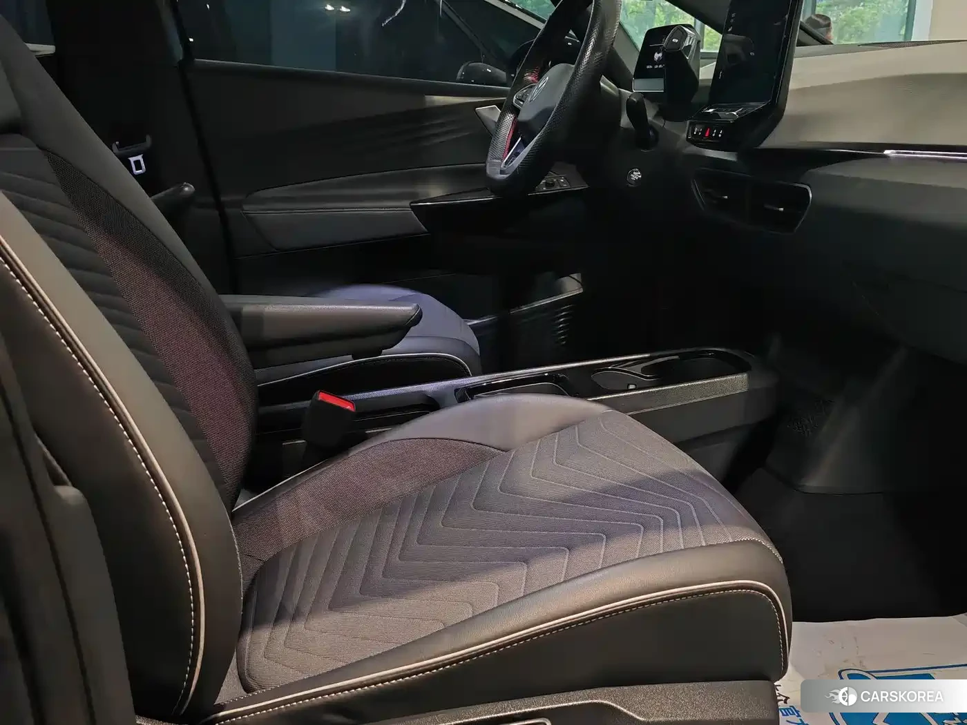 Volkswagen ID.3 2023 Silver/gray из Китая, фото 4