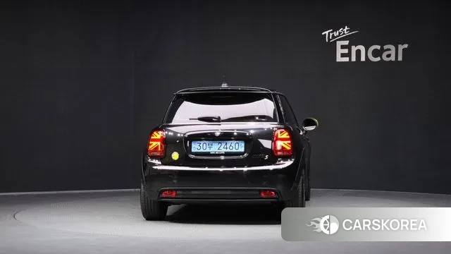 Mini Cooper Electric id 3679897 из Кореи 14