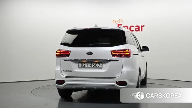 Kia The New Carnival id 4508563 из Кореи 25