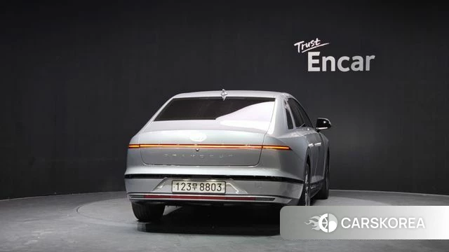 Hyundai Grandeur (GN7) id 3883328 из Кореи 14