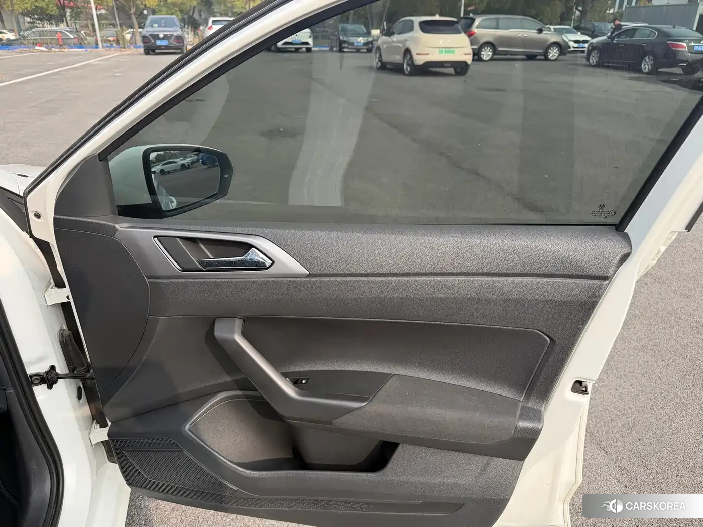 Volkswagen Polo id 4628381 из Китая 7