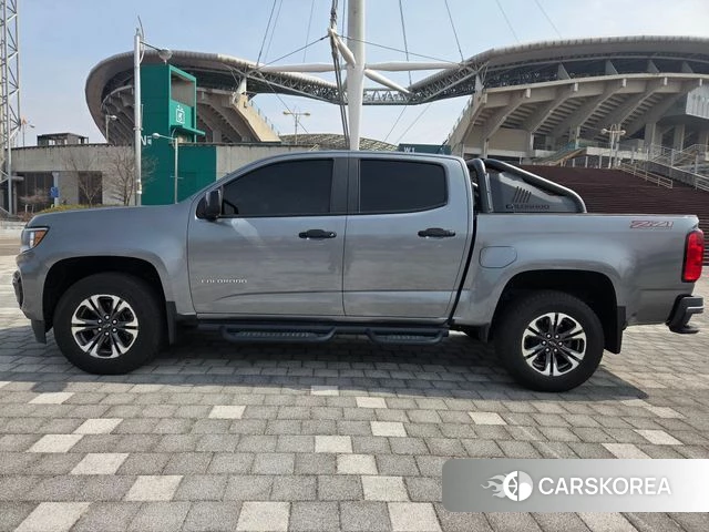 Chevrolet (GM Daewoo) Real New Colorado 2020 Серебристо-серый из Кореи, фото 4