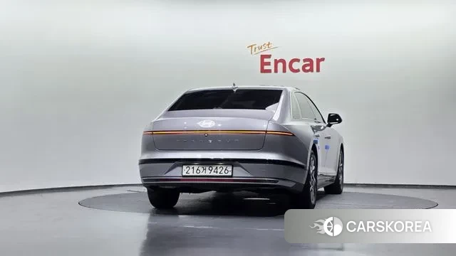 Hyundai Grandeur (GN7) id 3236951 из Кореи 14