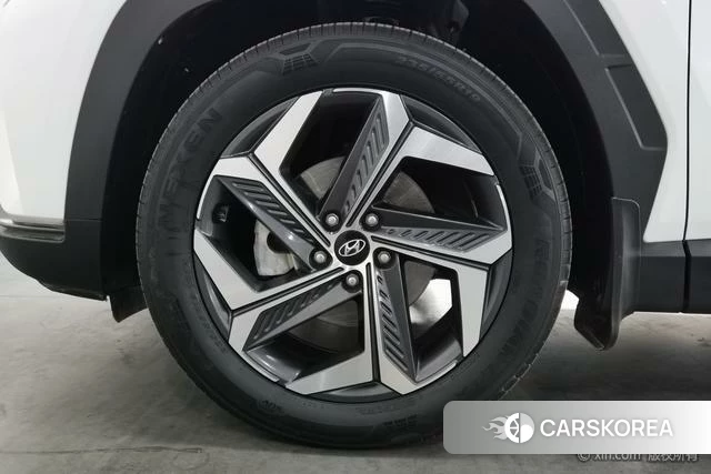 Hyundai Tucson id 4273722 из Китая 18