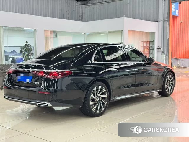 Mercedes-Benz E-class id 4211619 из Китая 4