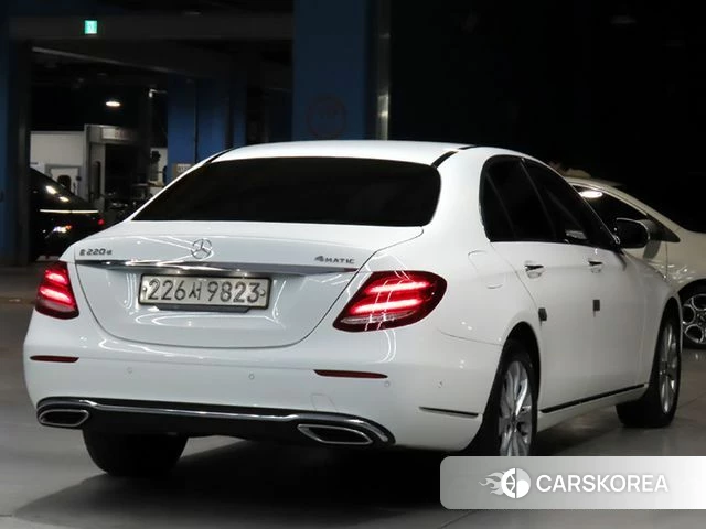 Mercedes-Benz E-Class W213 id 4496293 из Кореи 14