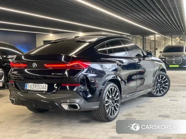 BMW X6 (G06) 2025 Черный из Кореи, фото 6