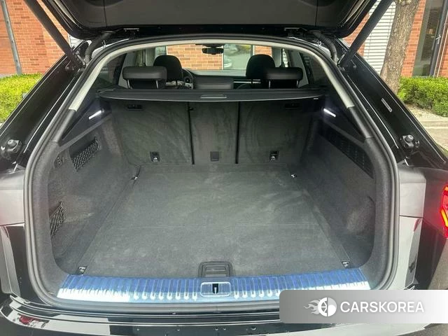 Audi Q8 id 4342123 из Китая 18