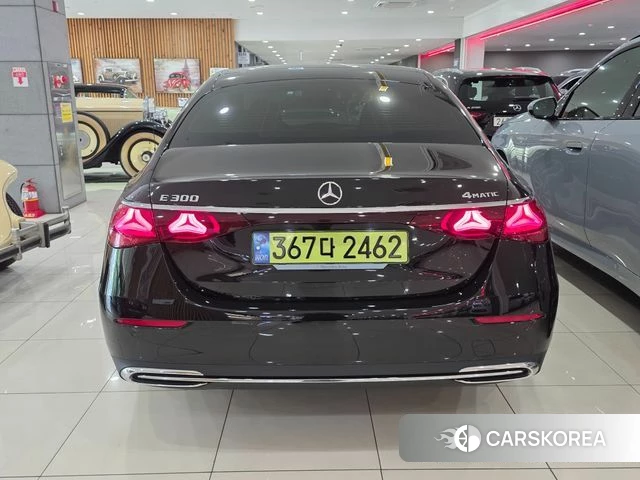 Mercedes-Benz E-Class W214 id 4665371 из Кореи 11