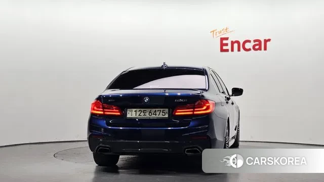 BMW 5 Series (G30) id 3504683 из Кореи 14