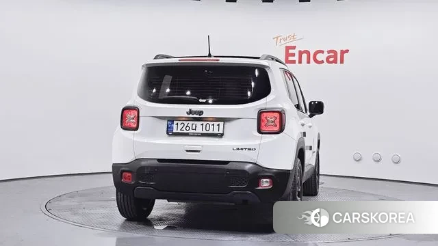 Jeep Renegade id 3560900 из Кореи 14