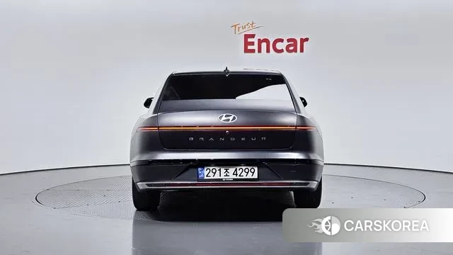 Hyundai Grandeur (GN7) id 3420841 из Кореи 14