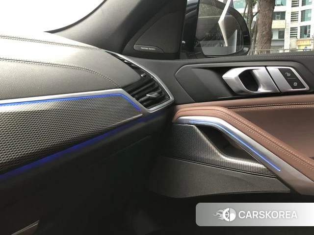 BMW X6 id 4260466 из Китая 14