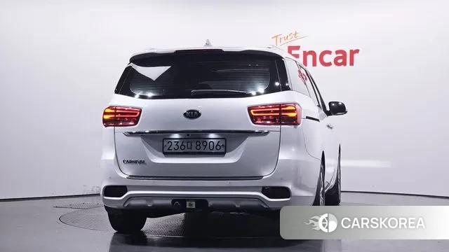 Kia The New Carnival id 3385773 из Кореи 14