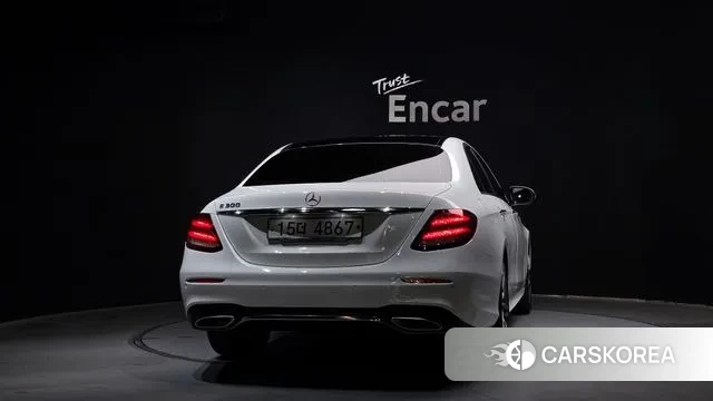Mercedes-Benz E-Class W213 id 3259445 из Кореи 14