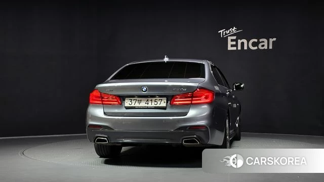 BMW 5 Series (G30) id 4785949 из Кореи 14