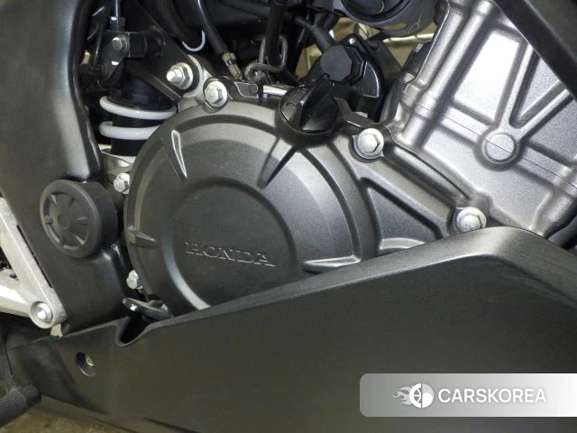 Engine photo
