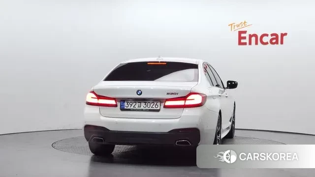 BMW 5 Series (G30) id 3479123 из Кореи 14