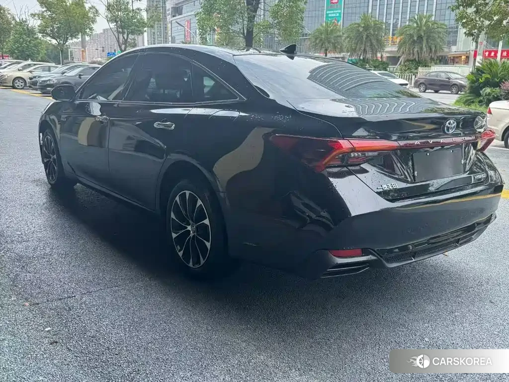 Toyota Avalon 2024 Черный из Китая, фото 4