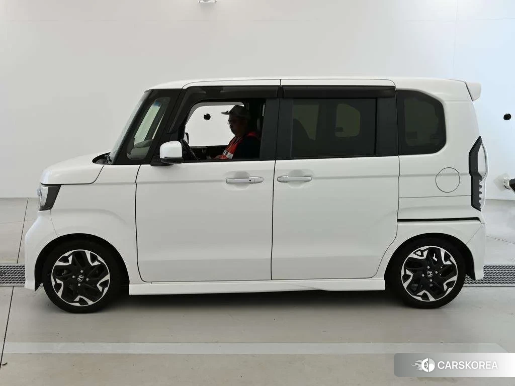Honda N-Box 2019 из Японии, фото 4