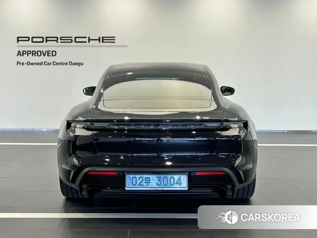 Porsche Taycan id 3739779 из Кореи 14