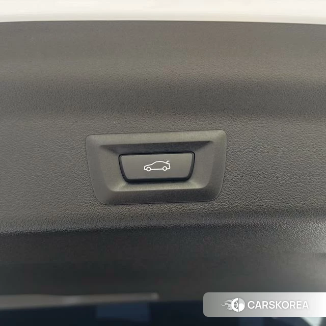 BMW X1 id 3907925 из Китая 12