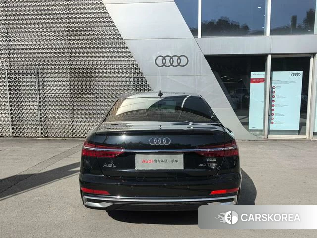 Audi A6L id 4260909 из Китая 8