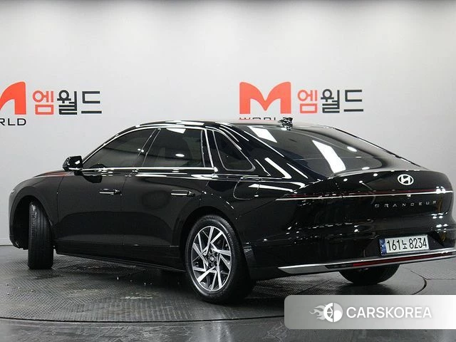 Hyundai Grandeur (GN7) id 4408337 из Кореи 14