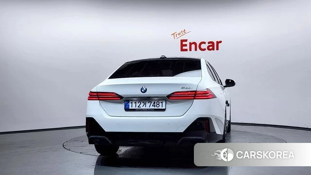 BMW 5 Series (G60) id 4560042 из Кореи 29