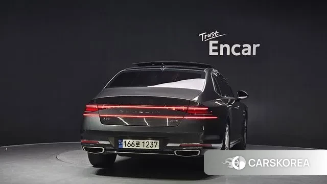 Genesis G90 (RS4) id 3043379 из Кореи 14