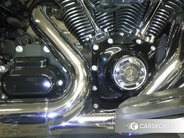 Engine photo