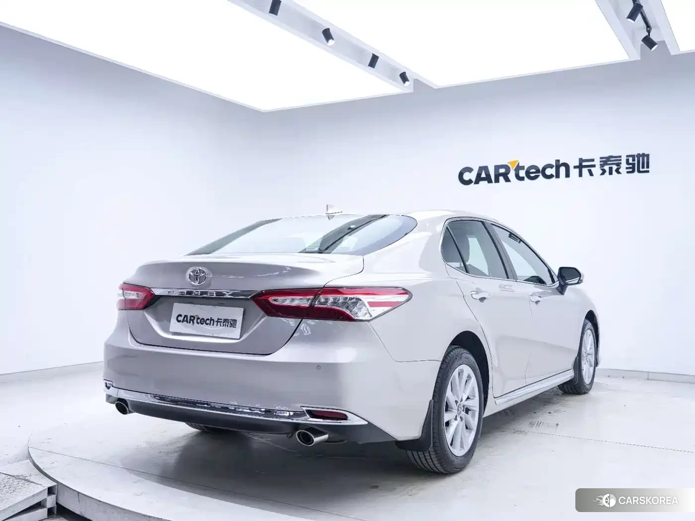 Toyota Camry id 4577859 из Китая 20