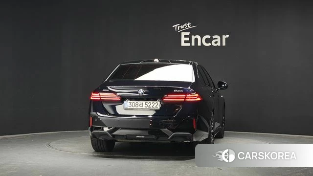 BMW 5 Series (G60) id 3841210 из Кореи 14