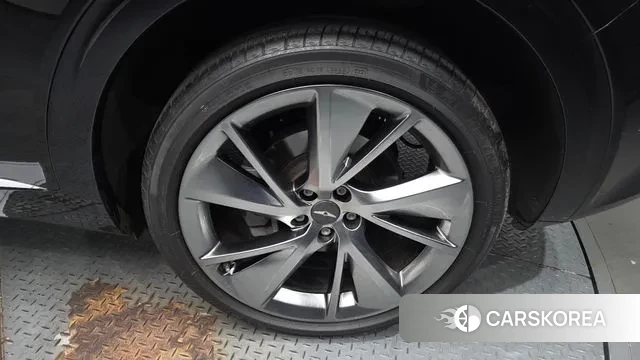 Genesis GV70 id 3753019 из Кореи 14