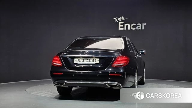 Mercedes-Benz E-Class W213 id 4605407 из Кореи 26