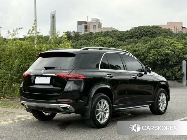 Mercedes-Benz GLE (import) 2021 Черный из Китая, фото 6