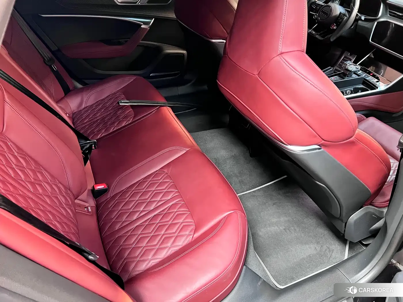 Audi A7L id 4577618 из Китая 17