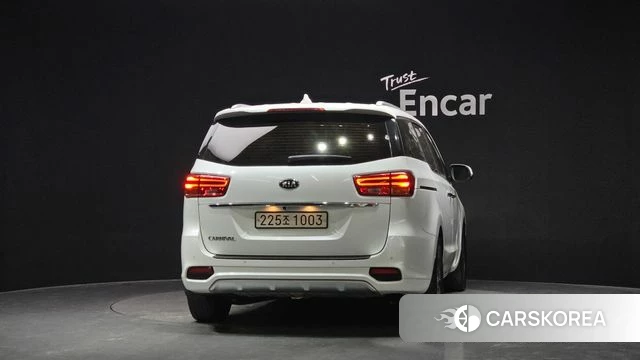 Kia The New Carnival id 4233023 из Кореи 14